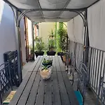 Lostelada Sul Di Tatil Evi